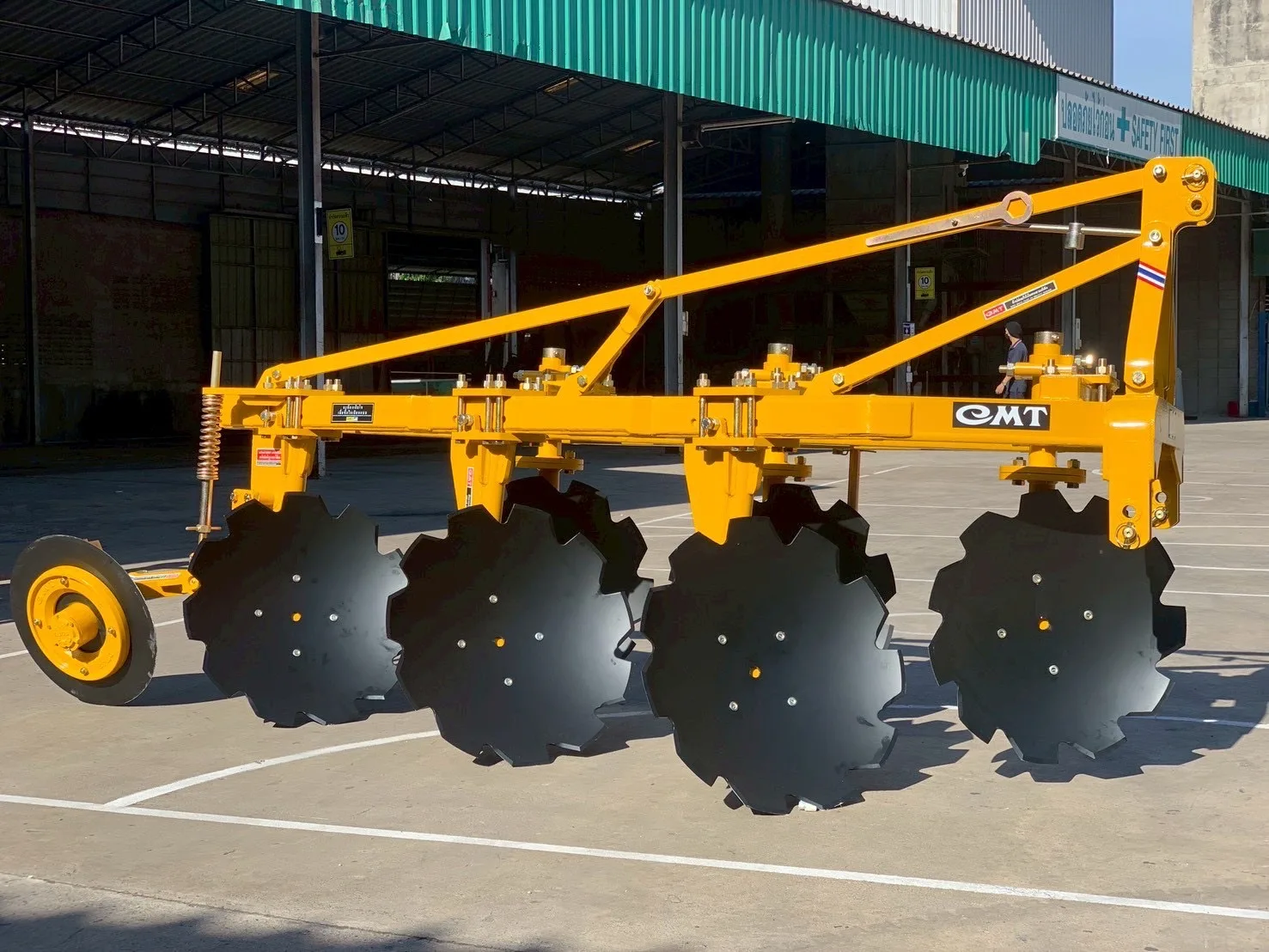 ผานสับกลบ 6 จาน CMT รุ่น CP6L-24260 สำหรับรถแทรกเตอร์ 95-130 แรงม้า